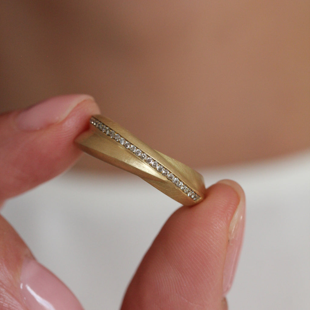Bold eternity ring with champagne coloured diamonds by contemporary jewellery designer, Sarah Straussberg