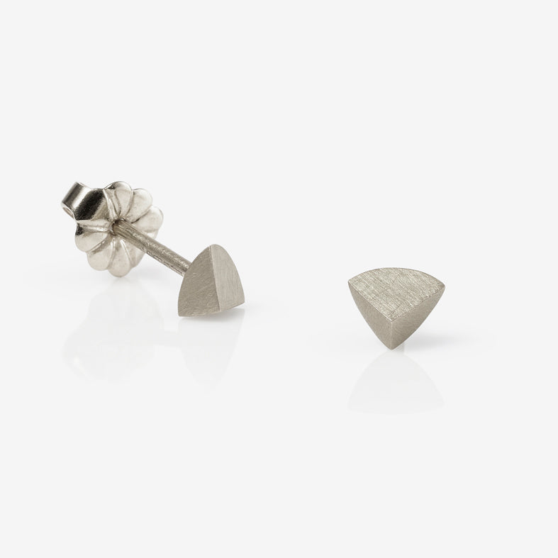 Angular silver stud earring by contemporary jewellery designer, Sarah Straussberg