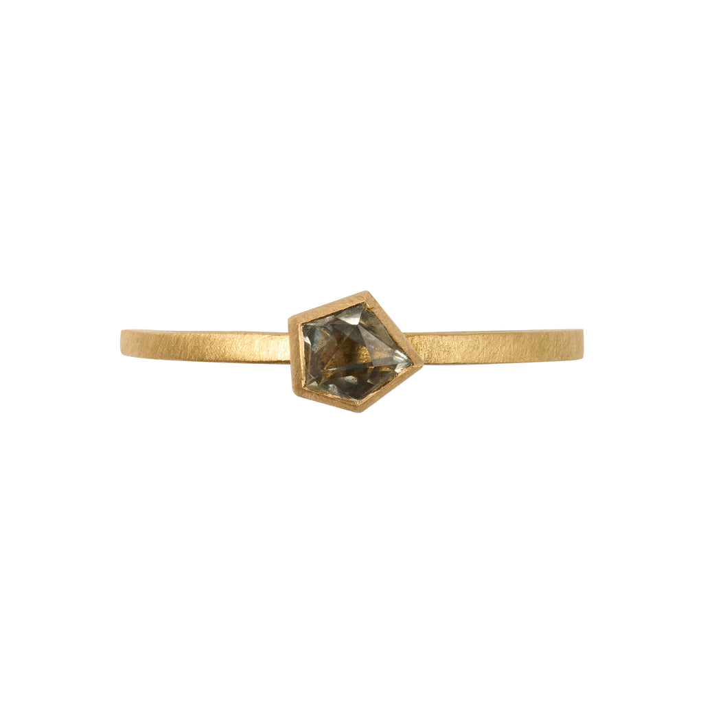 Geometric sapphire engagement ring by contemporary jewellery designer, Sarah Straussberg