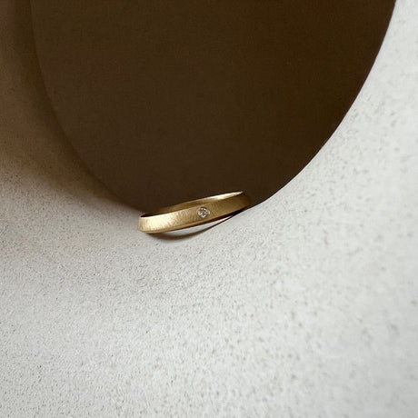 3mm diamond wedding ring by contemporary jewellery designer, Sarah Straussberg